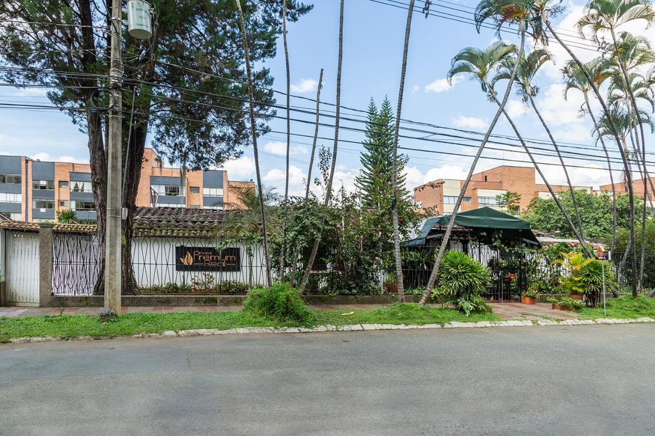 Hotel Premium Real Medellin Exterior photo