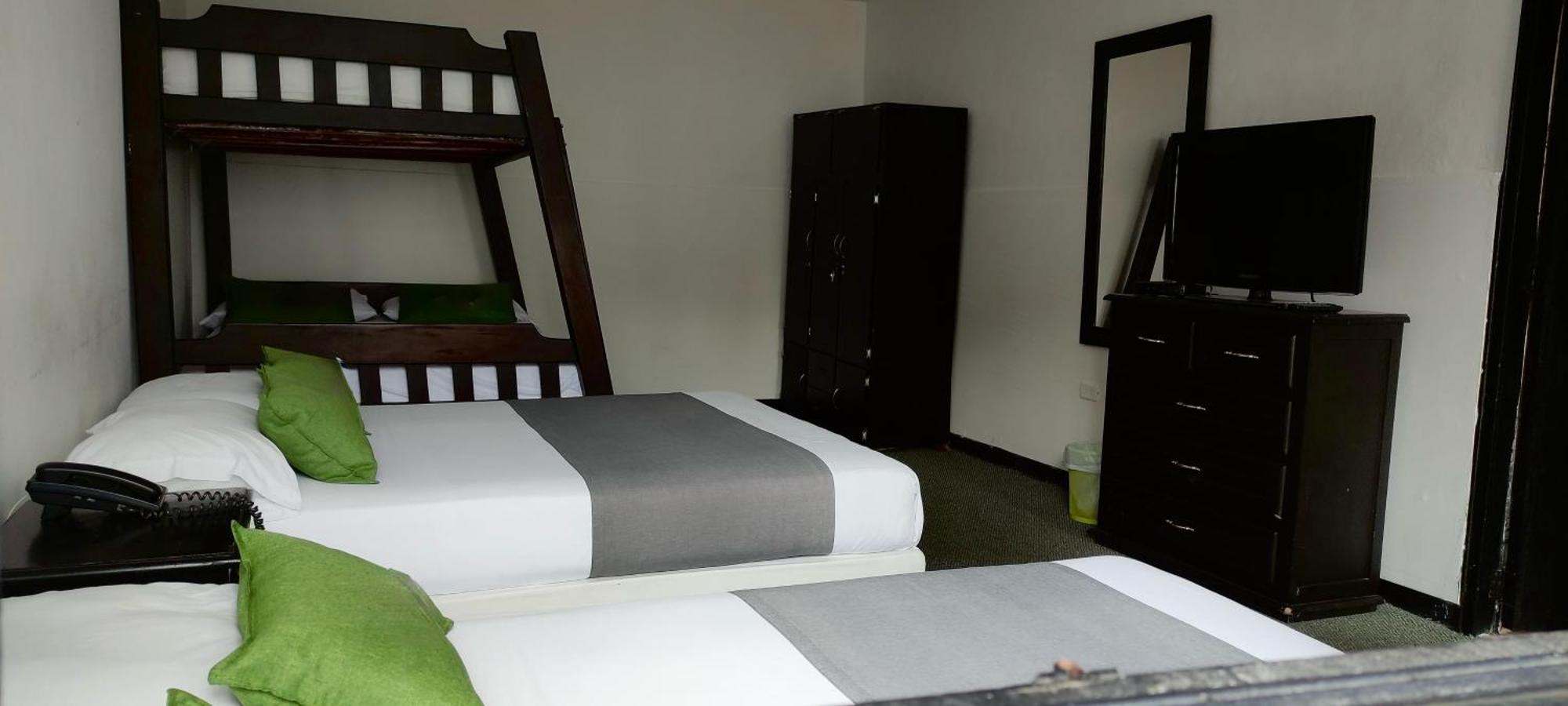 Hotel Premium Real Medellin Exterior photo