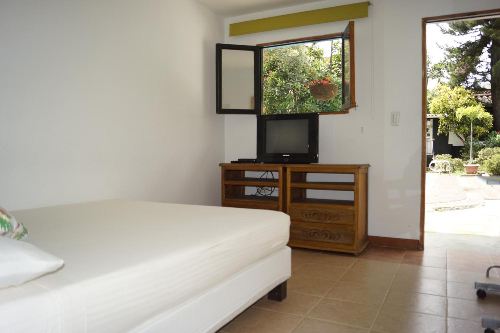 Hotel Premium Real Medellin Exterior photo