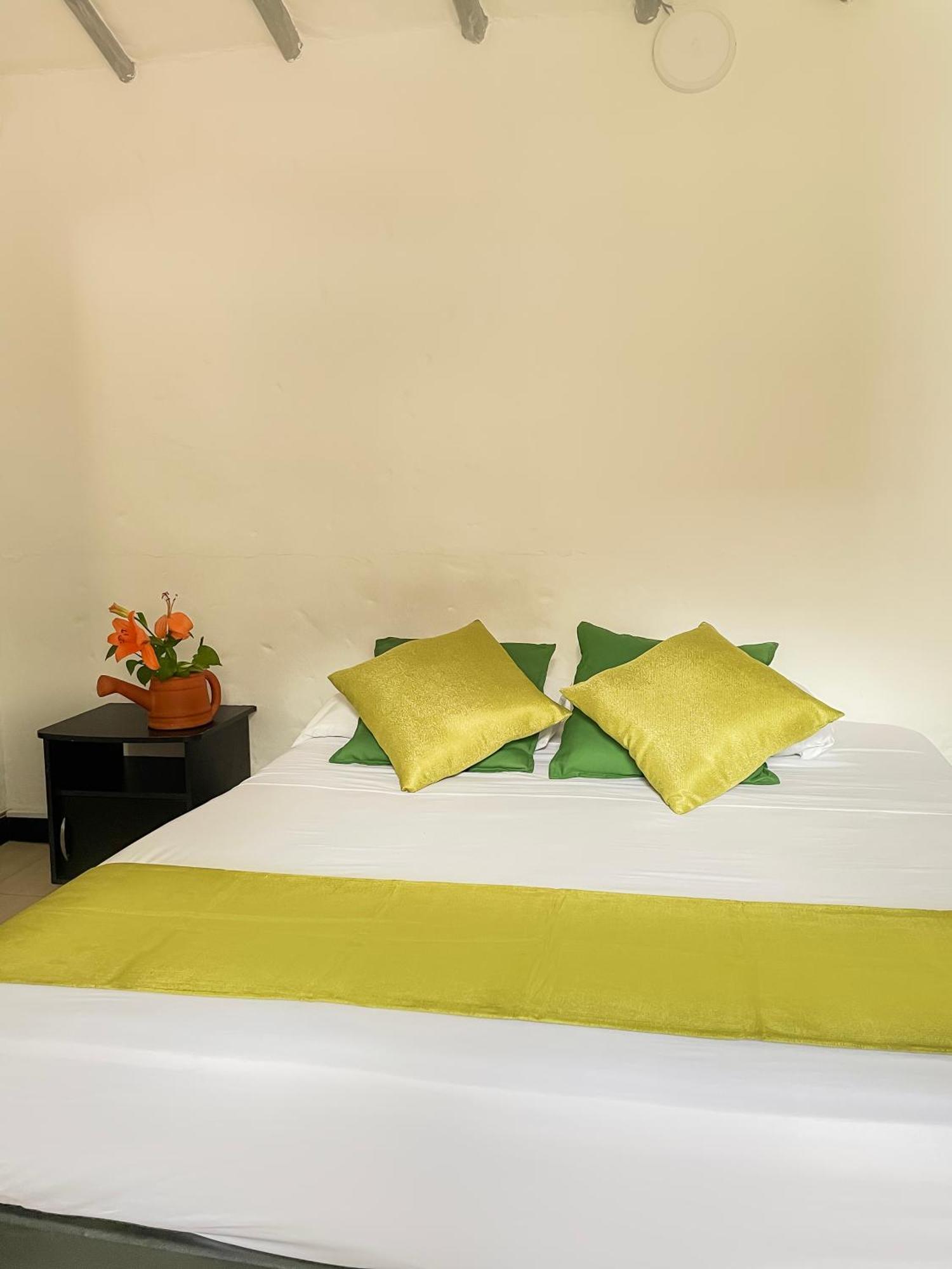 Hotel Premium Real Medellin Exterior photo