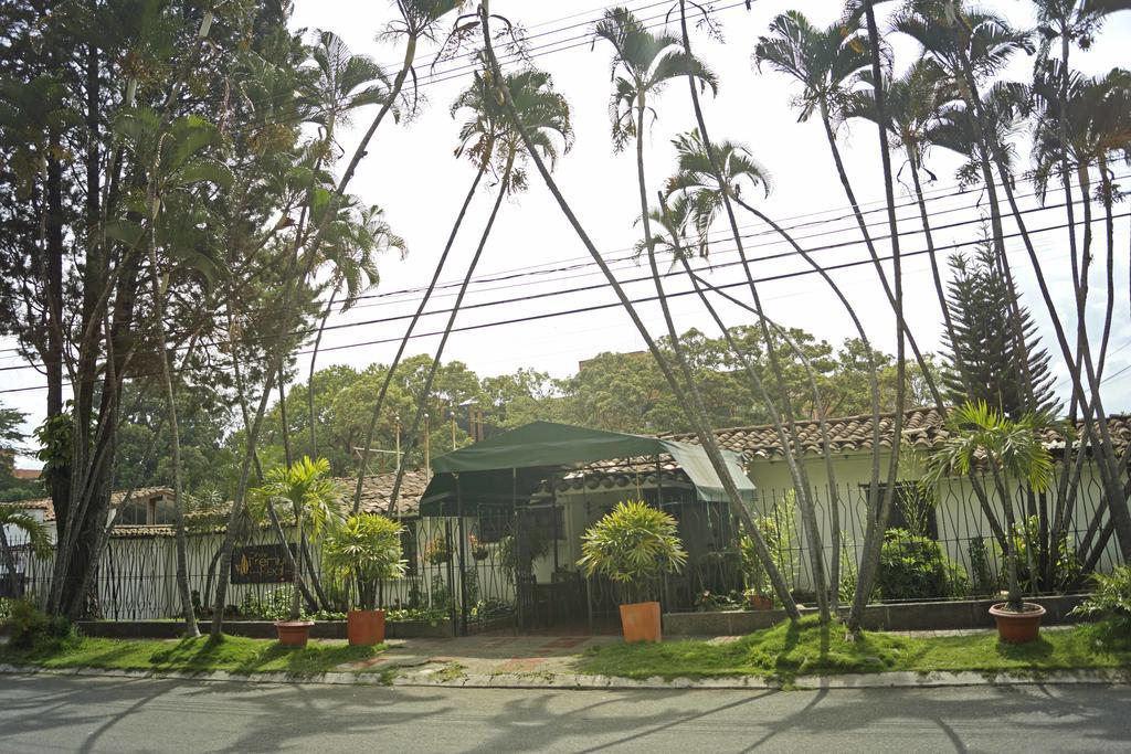 Hotel Premium Real Medellin Exterior photo