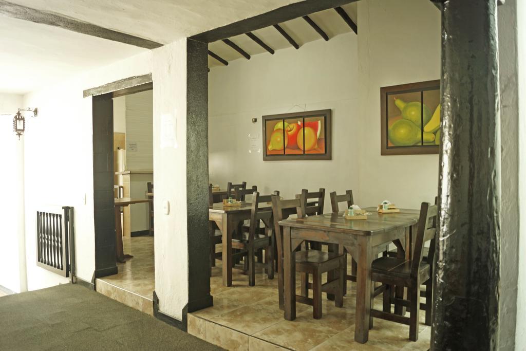 Hotel Premium Real Medellin Exterior photo