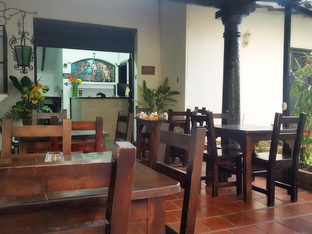 Hotel Premium Real Medellin Exterior photo